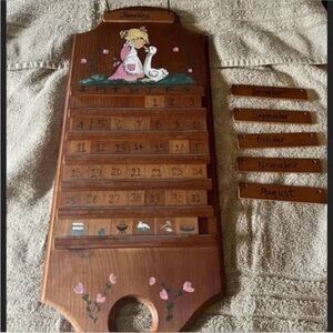 Wooden Wall Calendar - Changeable Days and Months - Holidays - Christmas, Easter